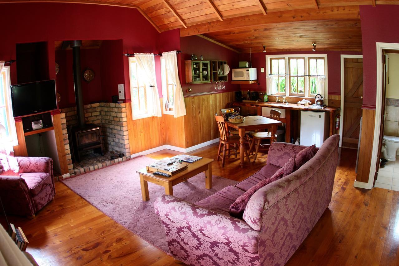 Vineyard Cottages - Kumeu Waimauku Екстериор снимка