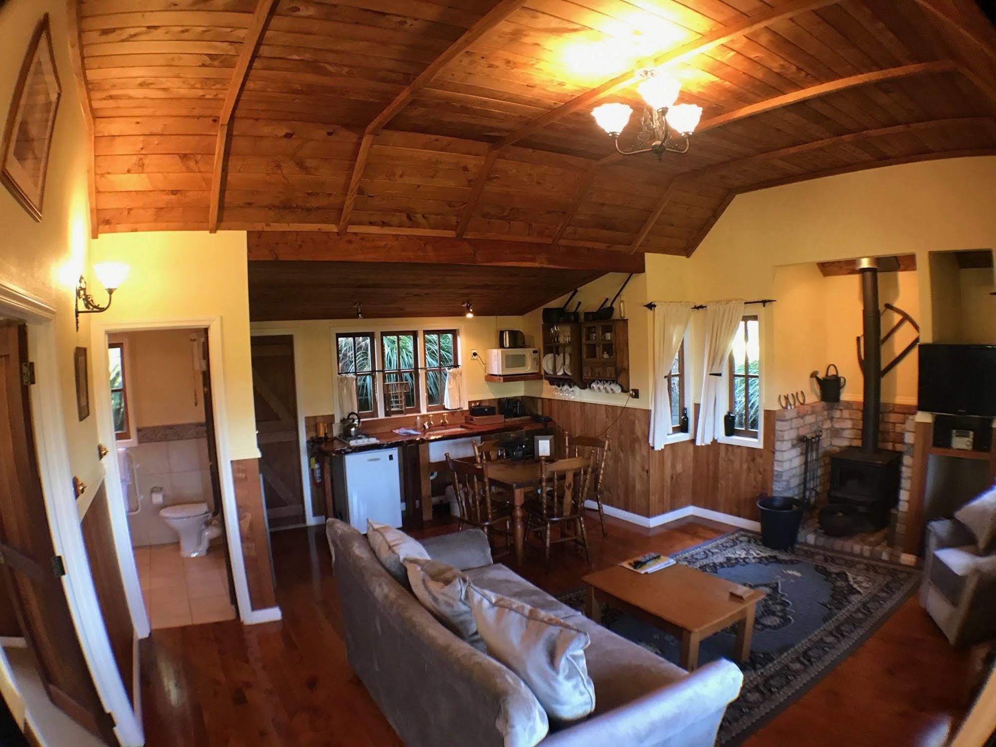 Vineyard Cottages - Kumeu Waimauku Екстериор снимка
