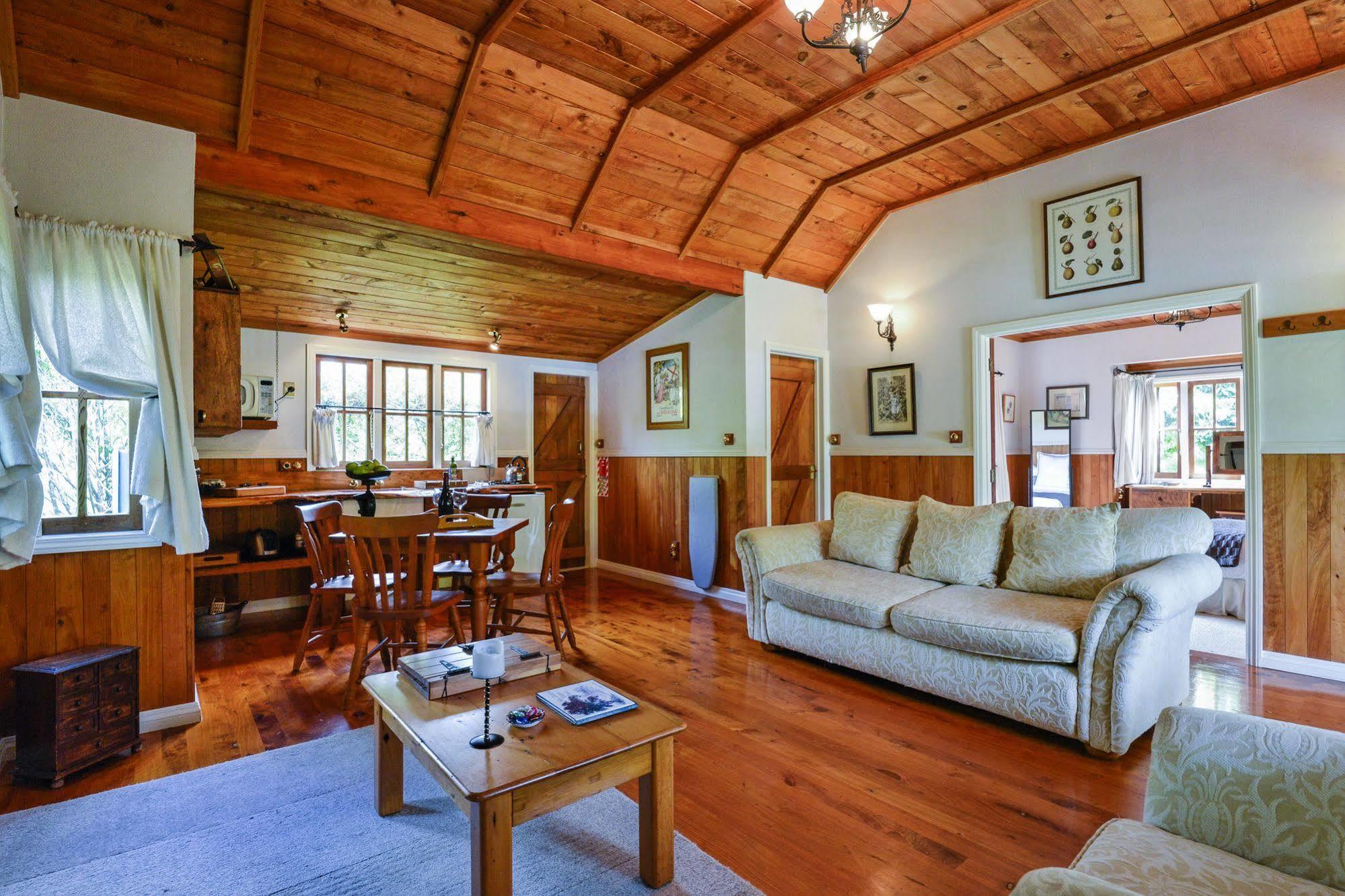 Vineyard Cottages - Kumeu Waimauku Екстериор снимка