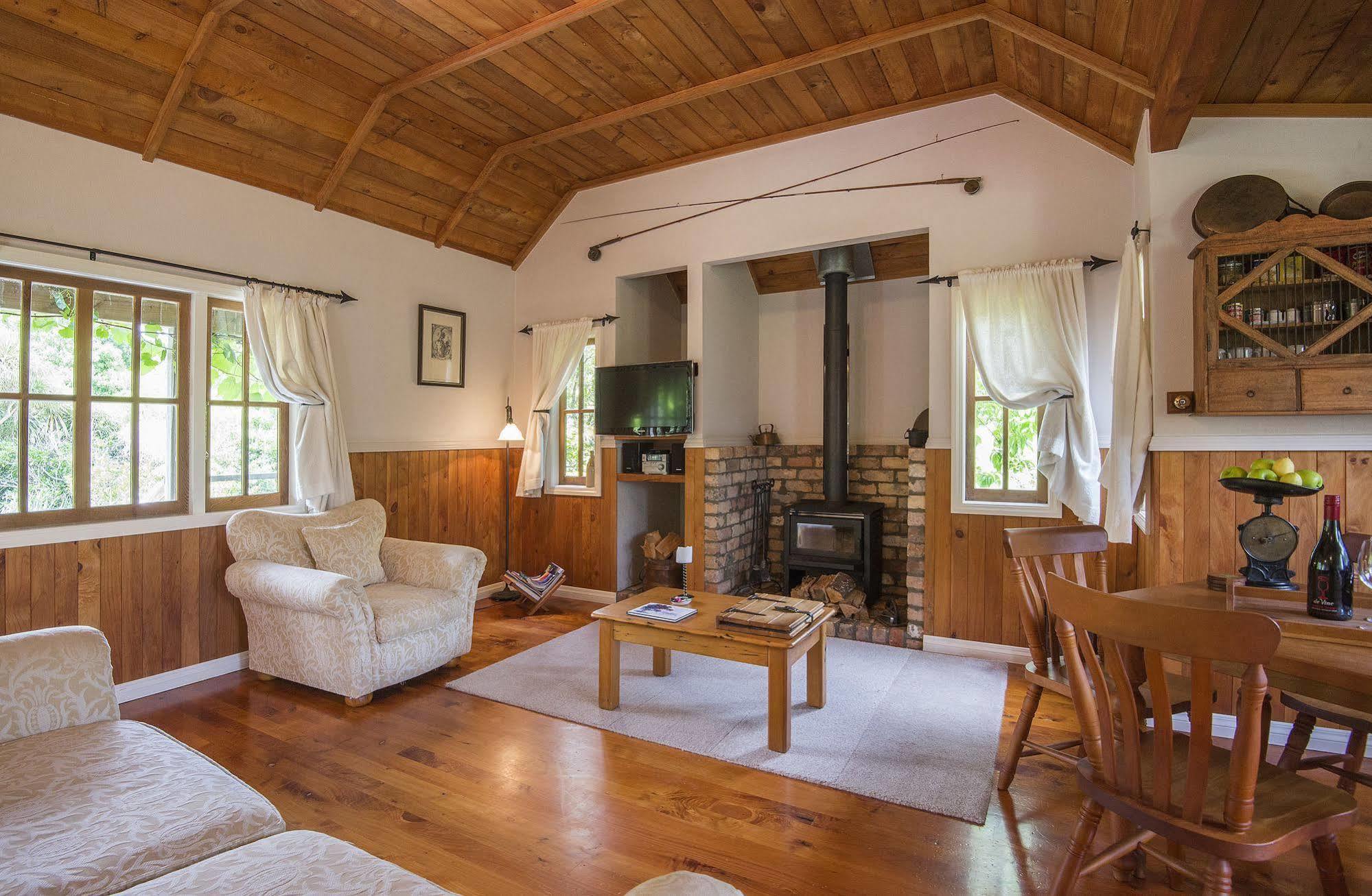 Vineyard Cottages - Kumeu Waimauku Екстериор снимка